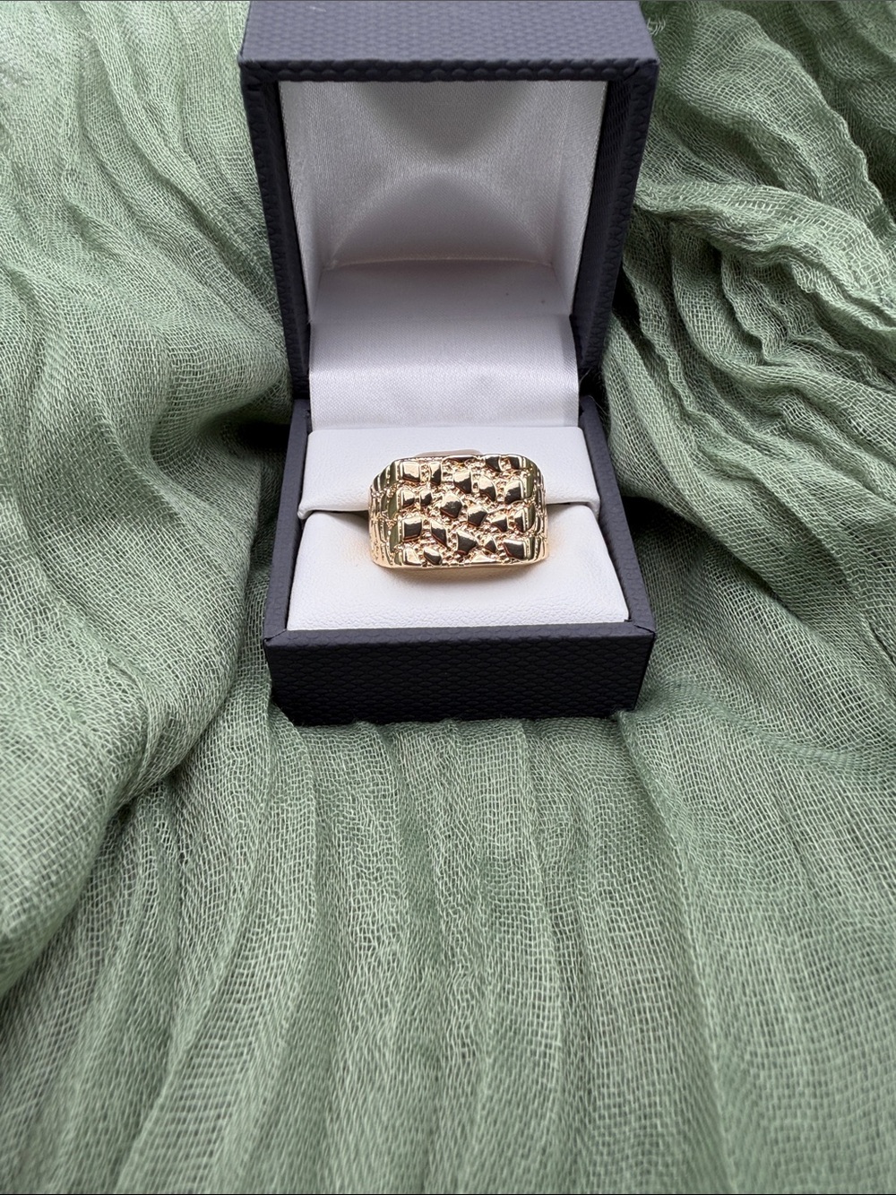 Men’s Oro Laminado Gold Filled Napoleon Royal Nugget Ring Size 10